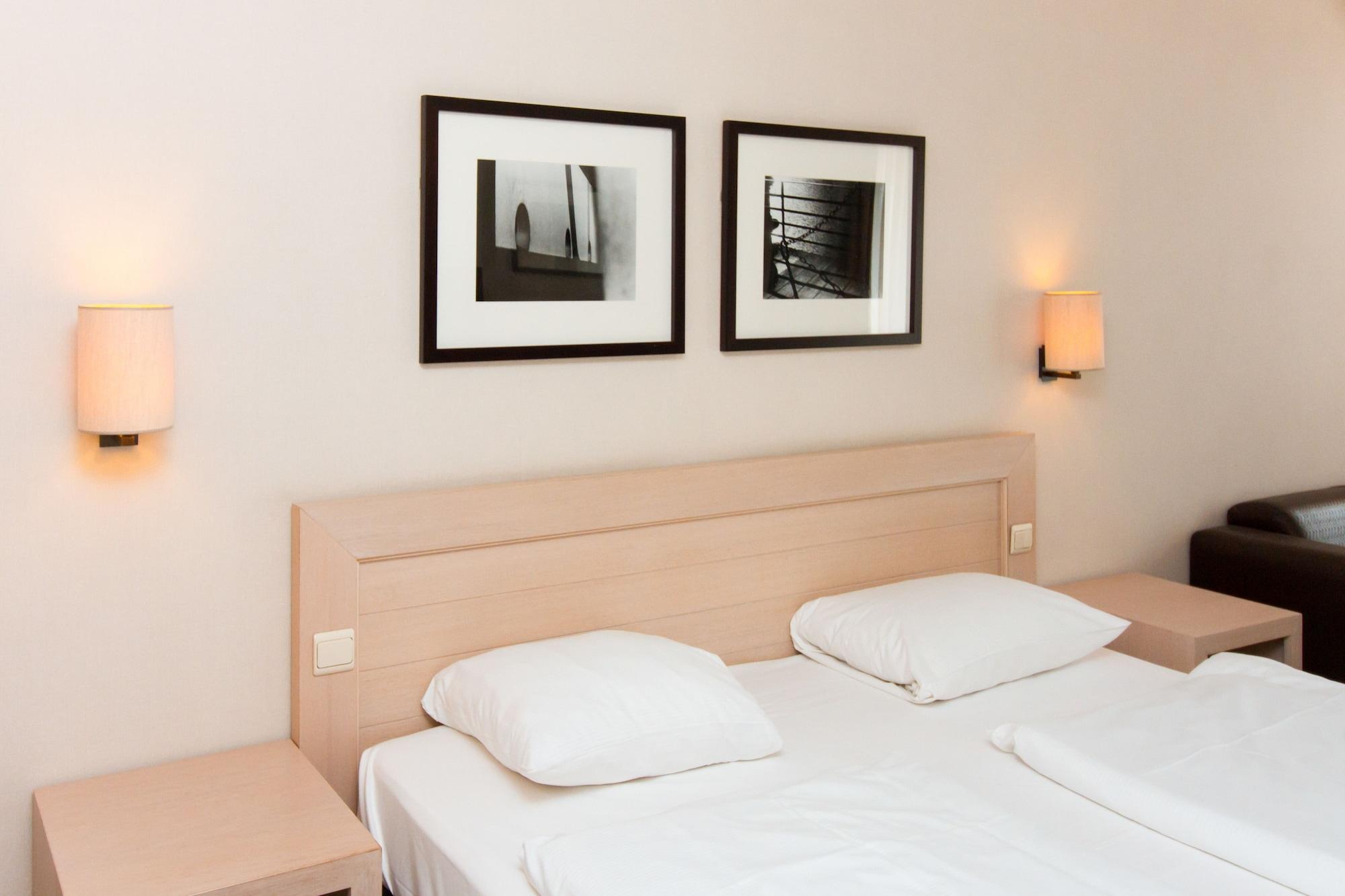 Hotel Aazaert By Wp Hotels 布兰肯贝赫 外观 照片
