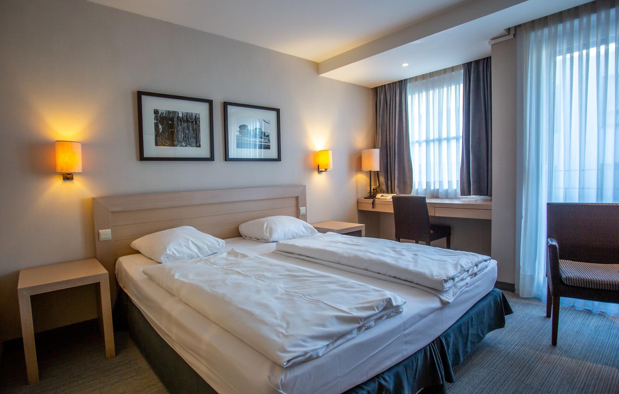 Hotel Aazaert By Wp Hotels 布兰肯贝赫 外观 照片